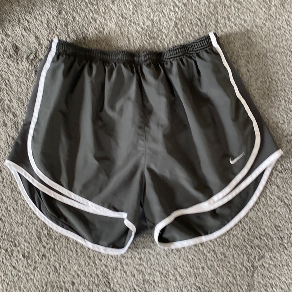Women’s Nike Tempo Running Shorts